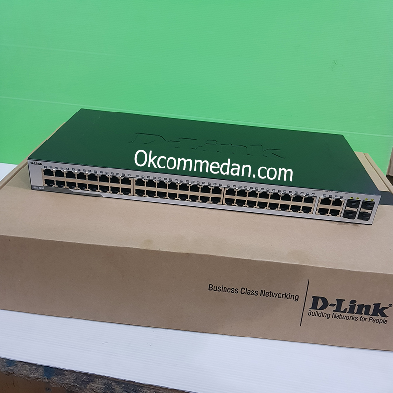 Dlink DGS 1052 Rackmount Switch 48 Port Gigabit + 4 port Uplink