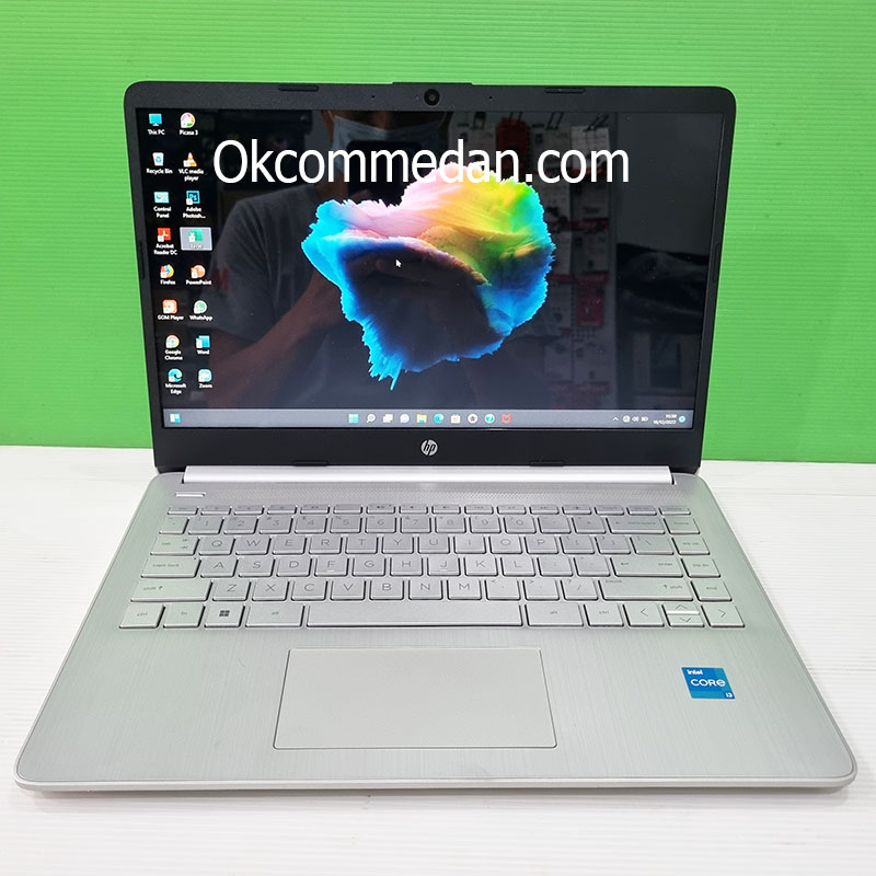 Laptop HP 14-Dq2055wm Intel Core i3 1115G4