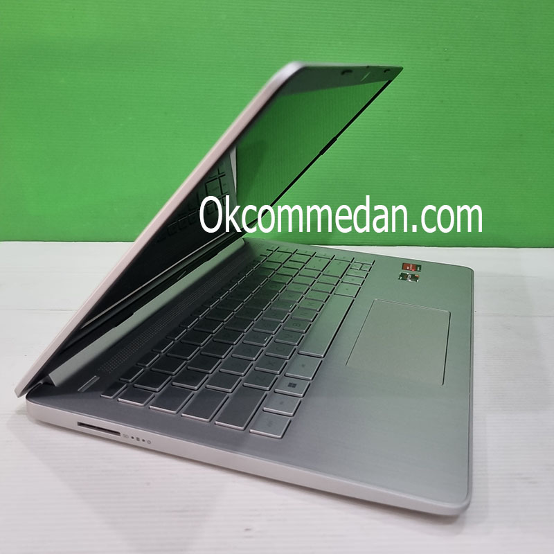 Jual Laptop HP 14-Fq0110wm AMD Ryzen 3 3250u 8 Gb SSD 512 Gb