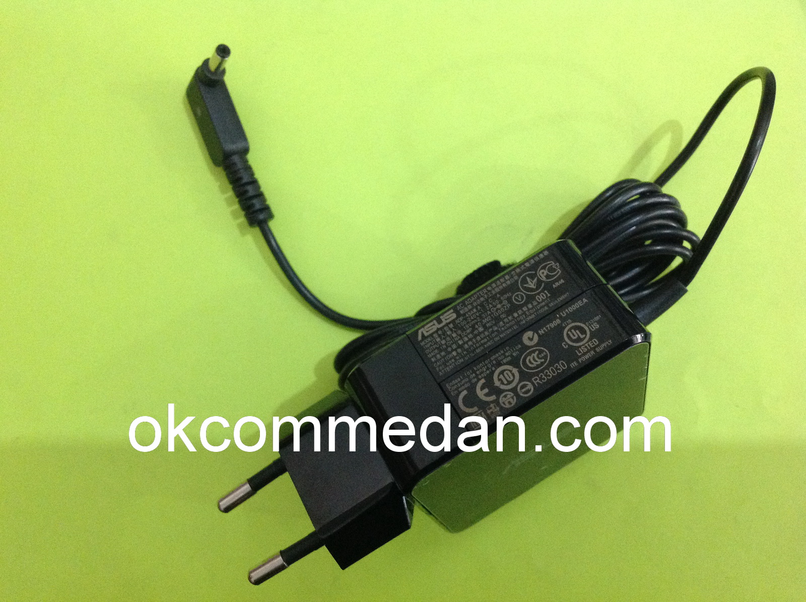 adaptor notebook asus 19v 2.37a
