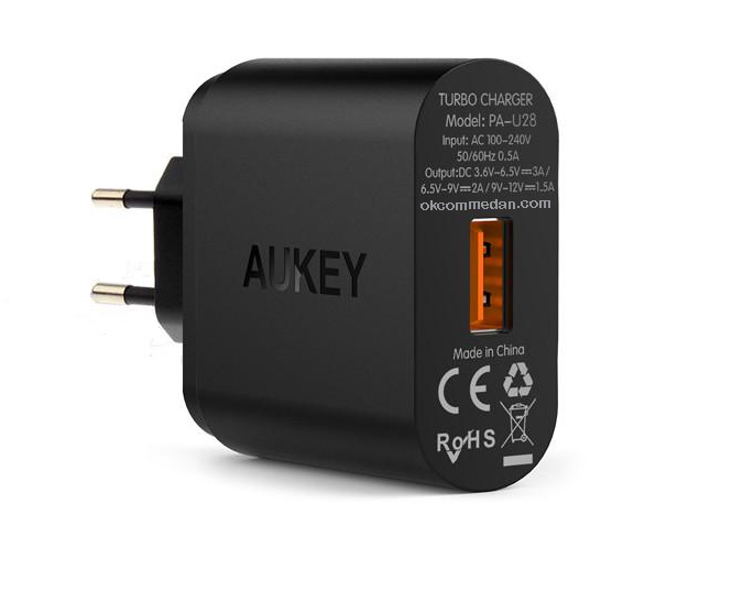 AUKEY TRAVEL CHARGER U28