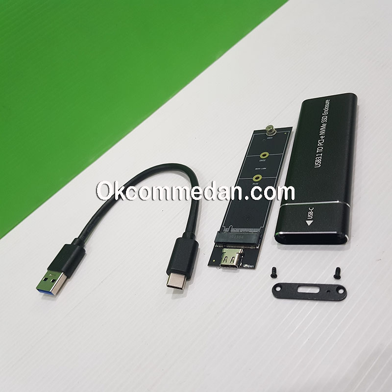 Enclosure dengan Interface USB 3,1 Tipe C ke SSD M,2 NVME
