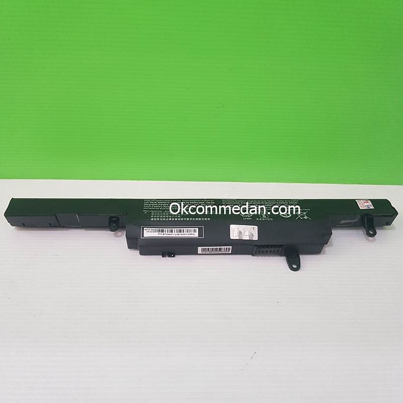 Baterai Untuk Laptop Acer Z476