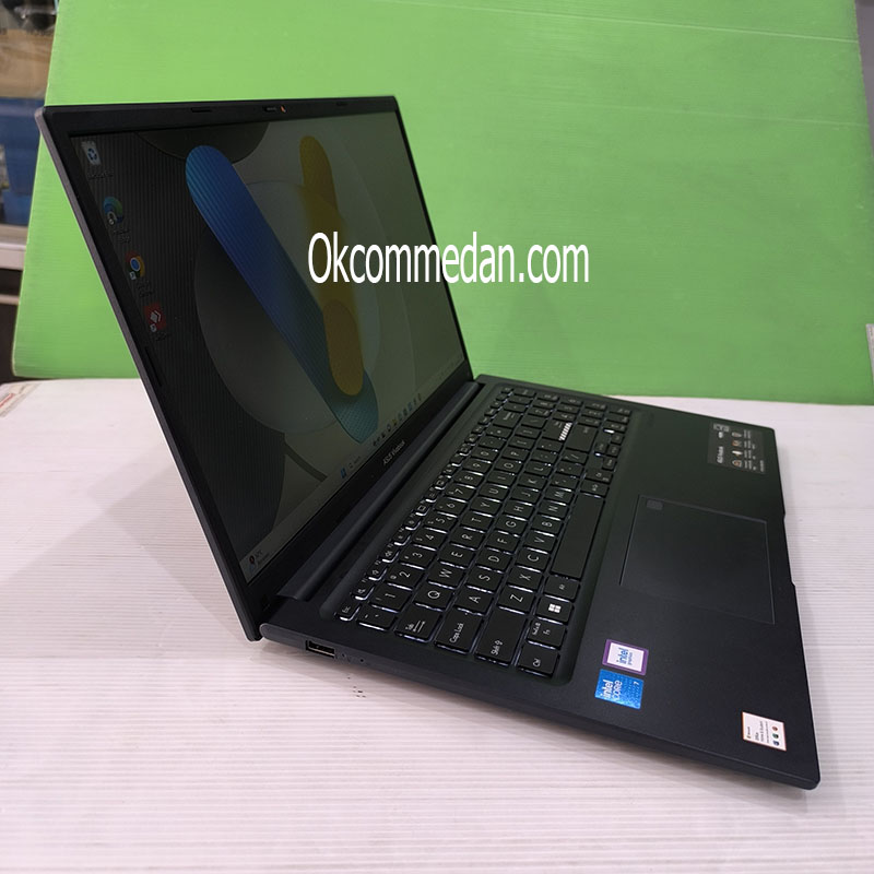 Jual Laptop Asus Vivobook A1504Vap- VIPS7104M Intel Core 7 150u Touch Screen