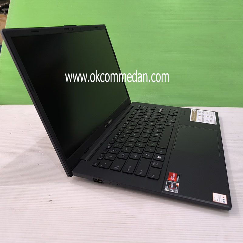 Laptop Asus Vivobook Go E1404Fa- VIPS5851M AMD Ryzen 5 7520u
