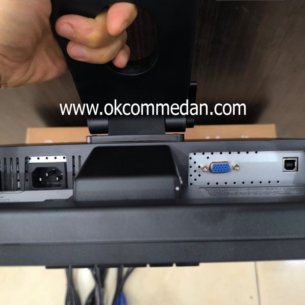 Harga Monitor LG 17BR30T Touch screen 17 inchi