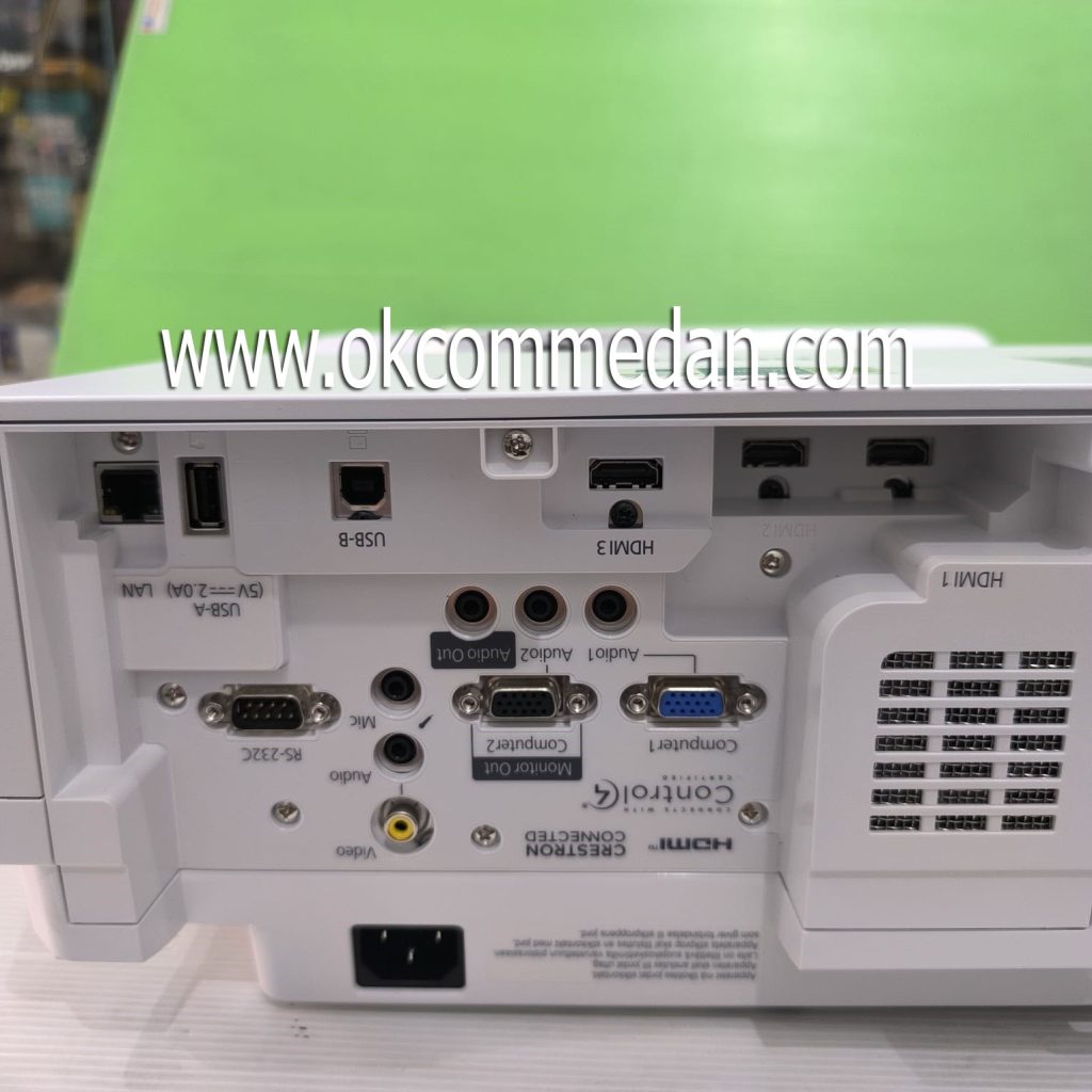 Harga Epson EB-760w Projector Ultra Short Throw