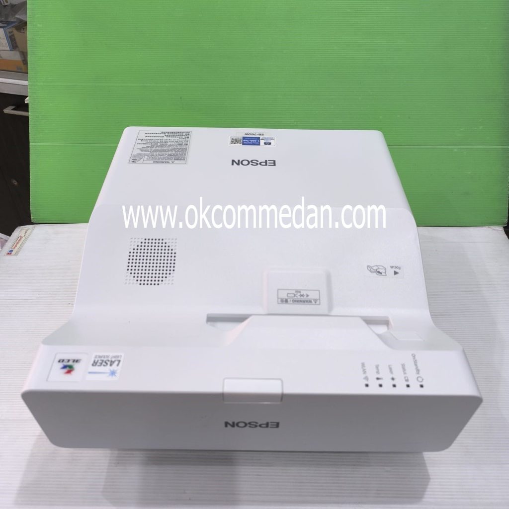 Projector Epson EB-760w Ultra Short Throw