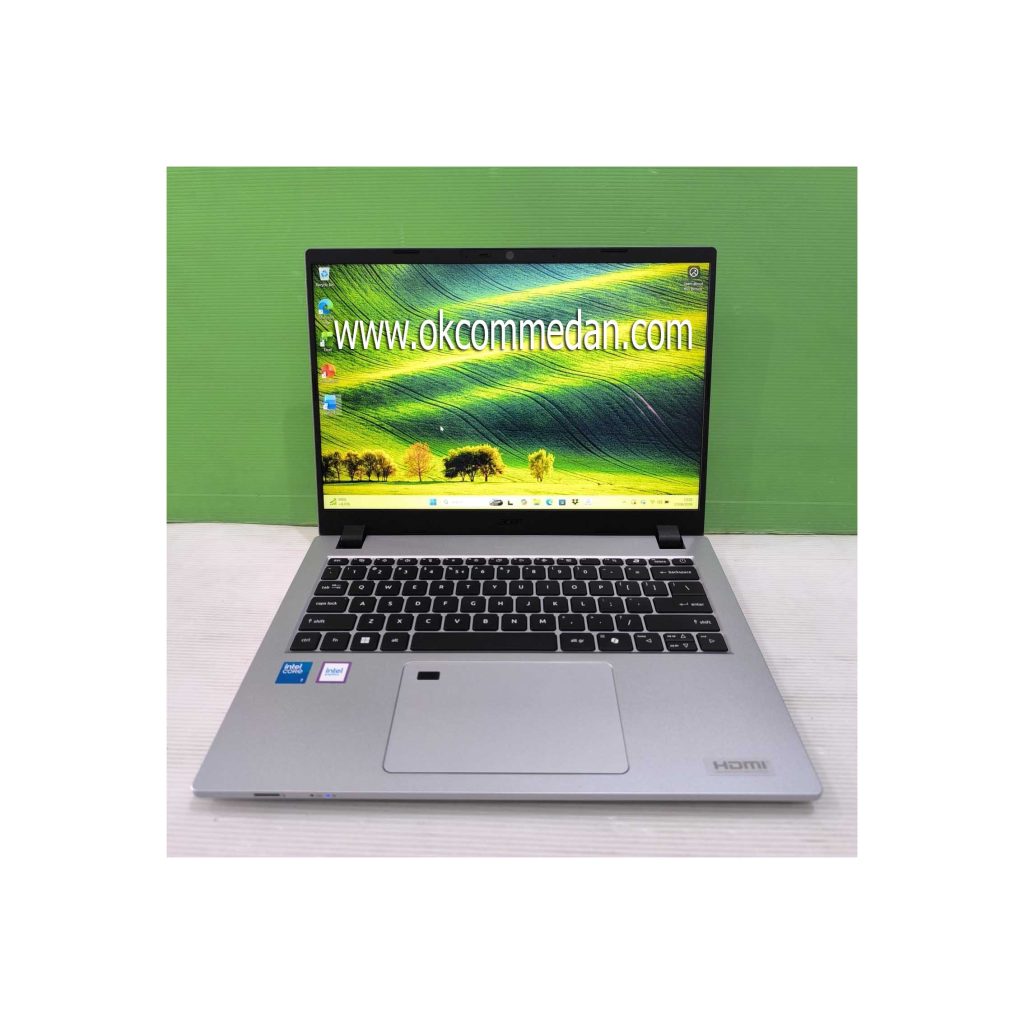 Acer Travelmate X14 - 51 Laptop Intel Core 7 150u