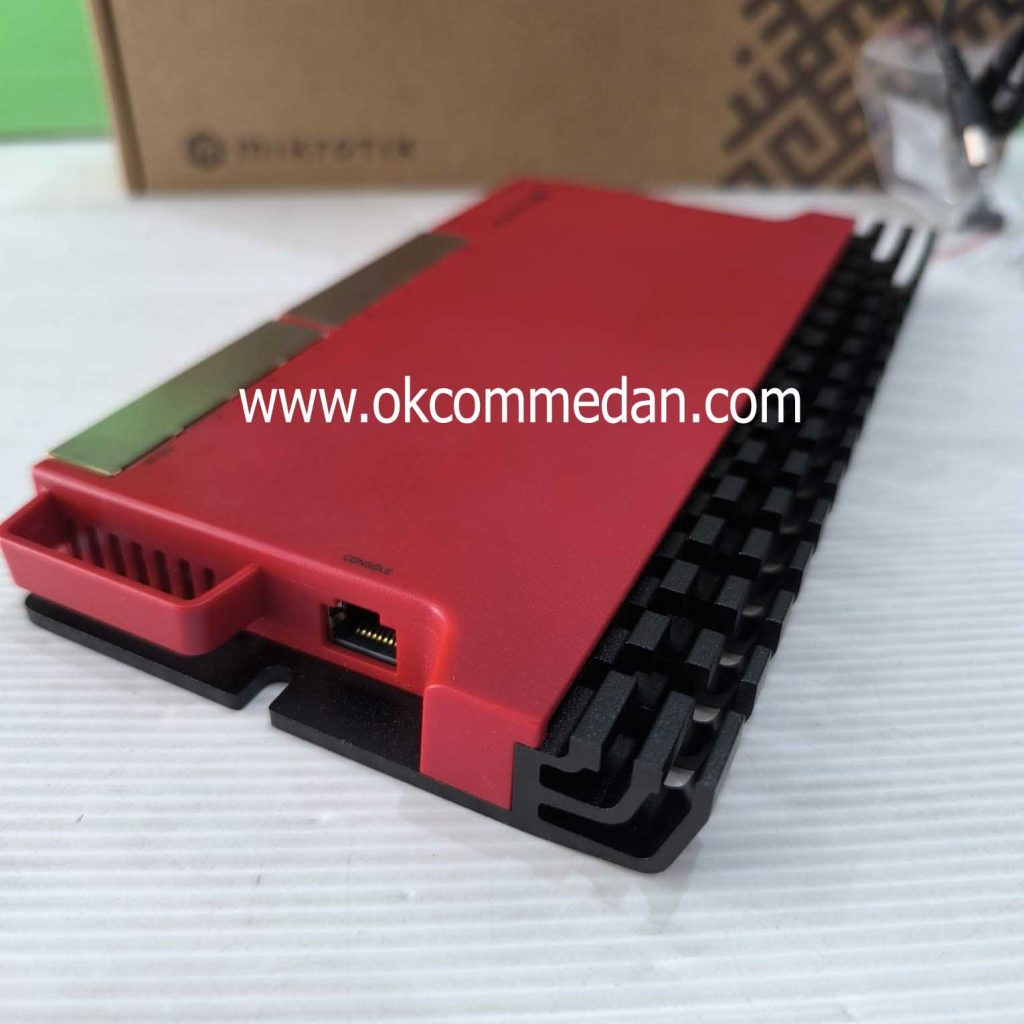 Jual Mikrotik L009UiGS-RM Router 8 port Rj45 Gigabit dan 1 port SFP
